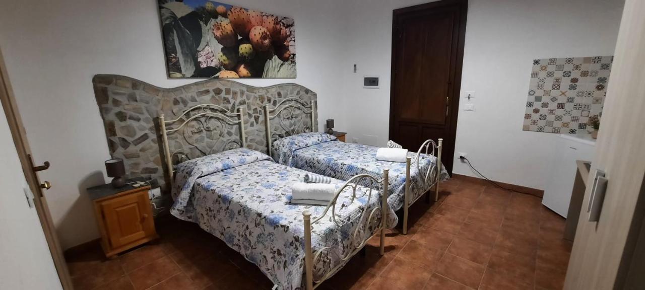 El Pavino Agriturismo Ristorante Pizzeria Alloggi Porticalazzo Екстериор снимка